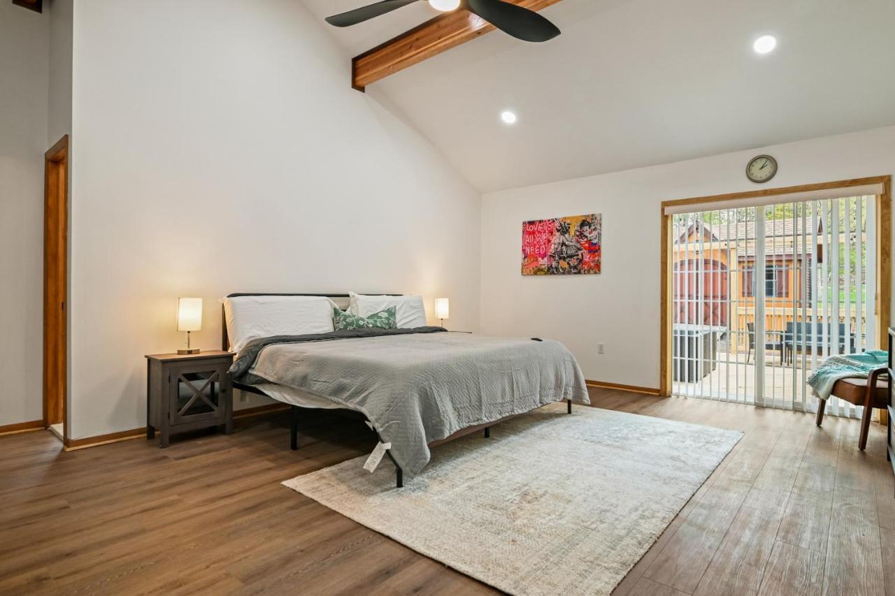 Holiday home 226 E Shore Dr *