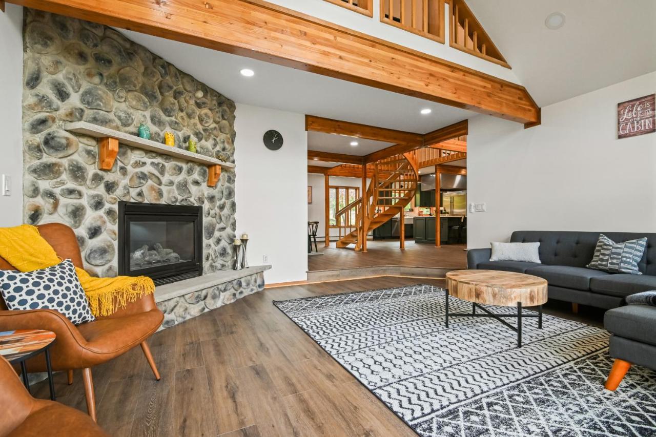 226 E Shore Dr Holiday home