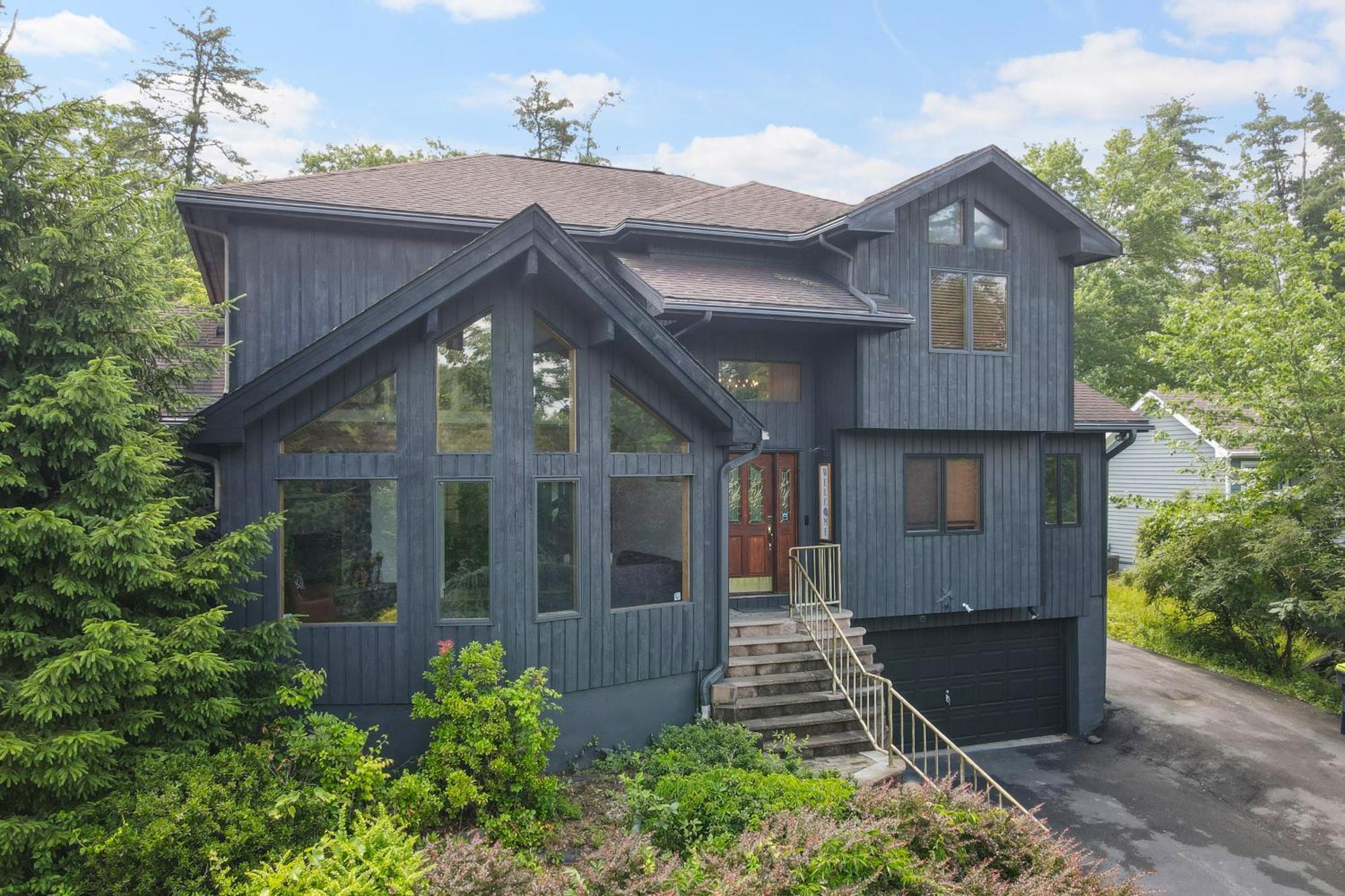226 E Shore Dr Holiday home *