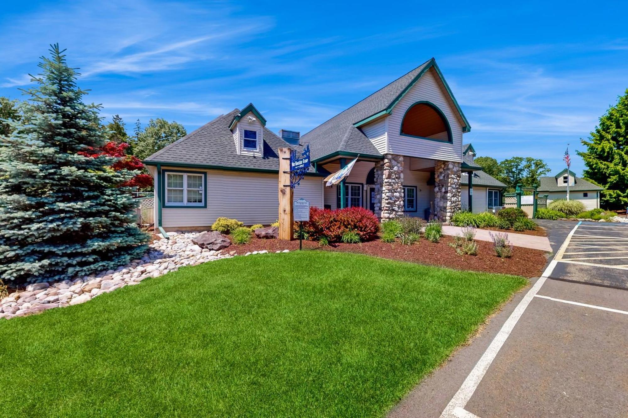 226 E Shore Dr East Stroudsburg