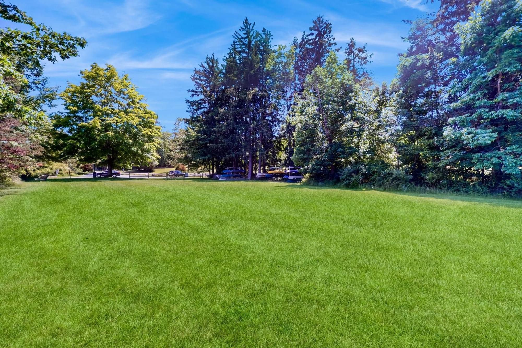 226 E Shore Dr Holiday home East Stroudsburg